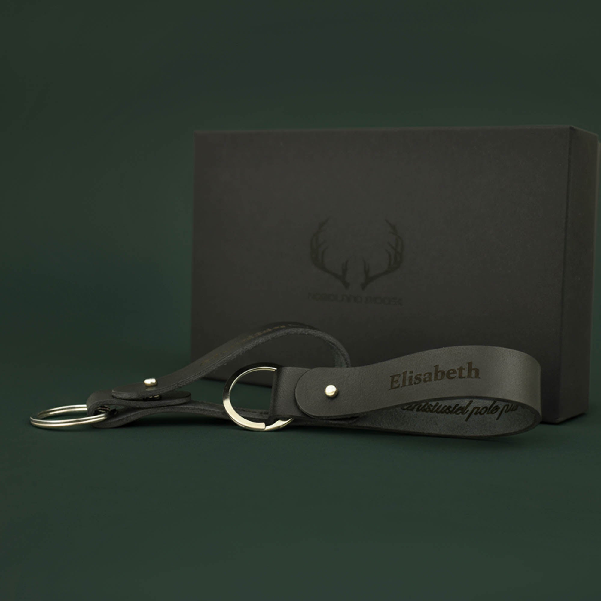 Peidetud sõnumiga personaliseeritud võtmehoidja